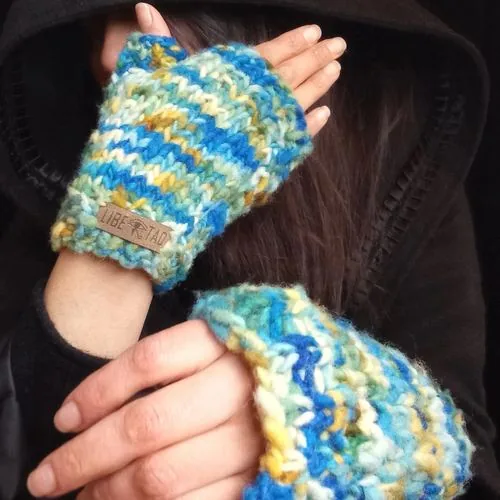 Guantes tejidos a mano